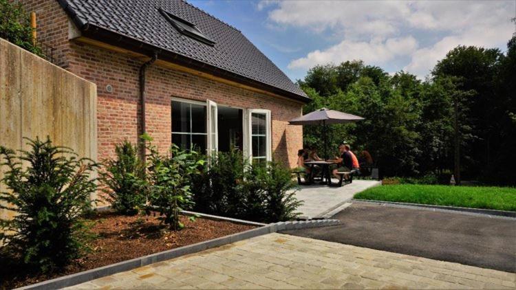Vakantiewoning D'Hoppe Flobecq Zewnętrze zdjęcie
